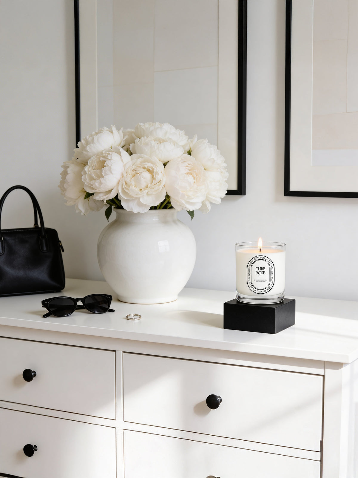 Which Fragrances are Calming for Sleep? Sandalwood, Vanilla, and Oud